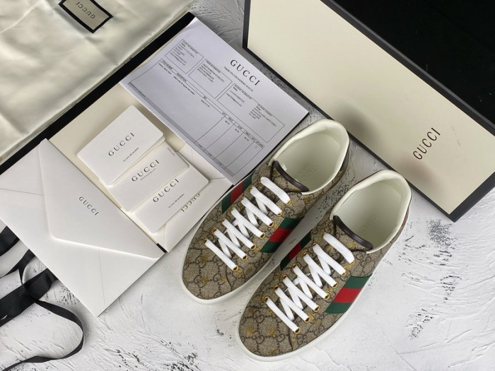 G*u*i ACE EMBROIDERED LOW-TOP SNEAKER E2276