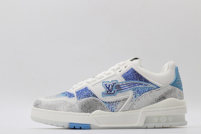 l0vt sneakers