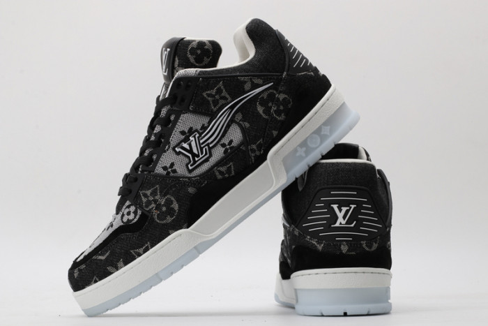 l0vt sneakers