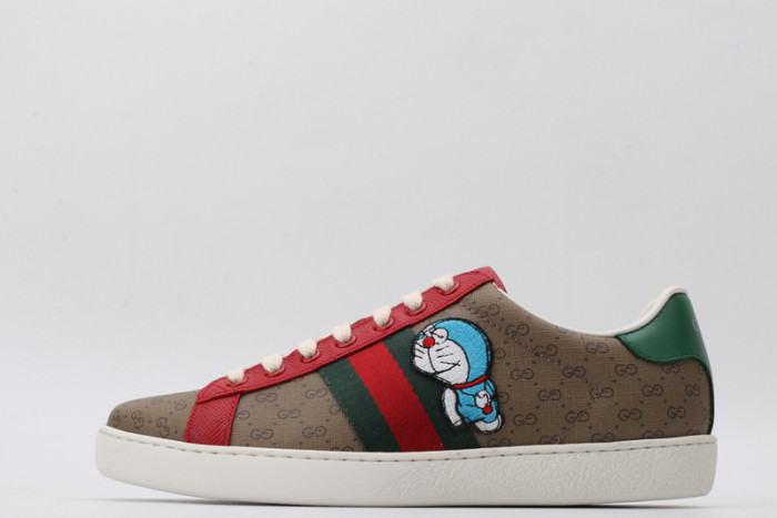 g*u*i ace embroidered low-top sneaker e2320