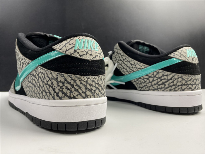 nike sb dunk low pro elephant bq6817-009