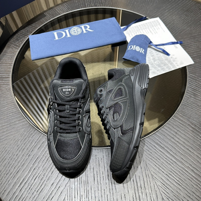 D*0r B30 SNEAKERS D0106