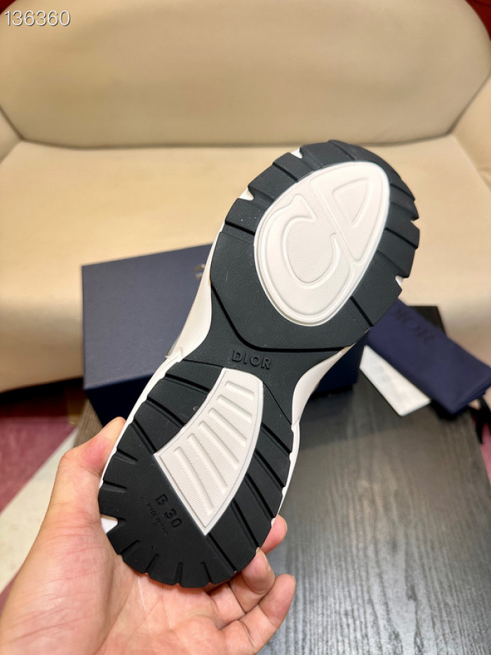 D*0r B30 SNEAKERS D0909