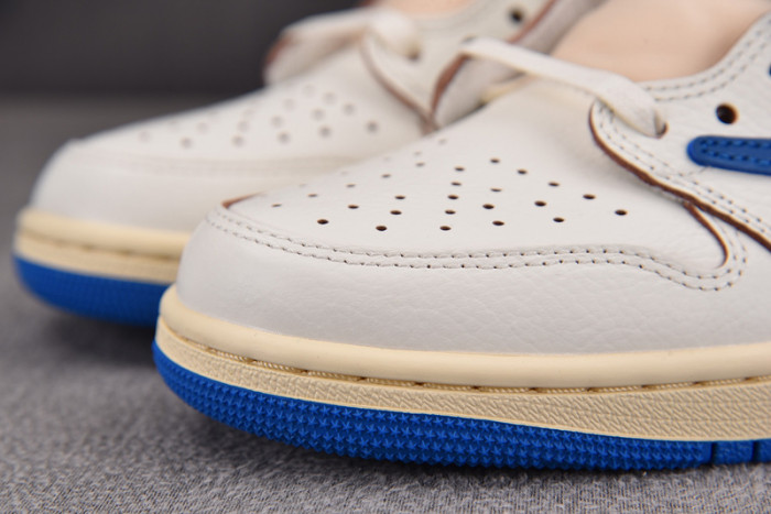 Travis Scott x Fragment x Air Jordan 1 Low OG DM7866-104