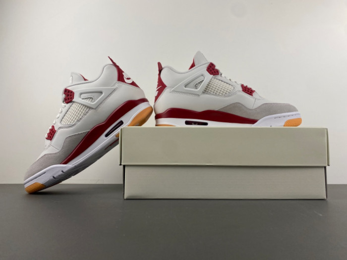 Air Jordan 4 X Nike SB Retro SP 
