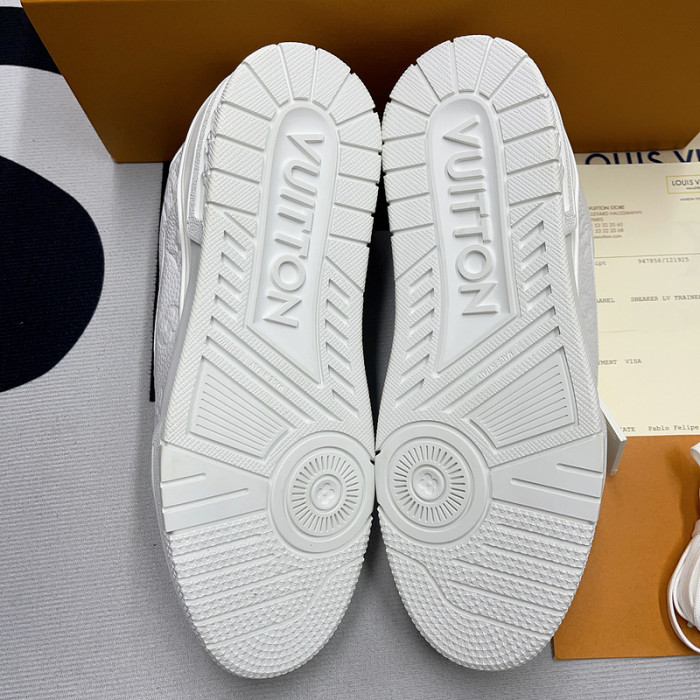 l0vt sneakers