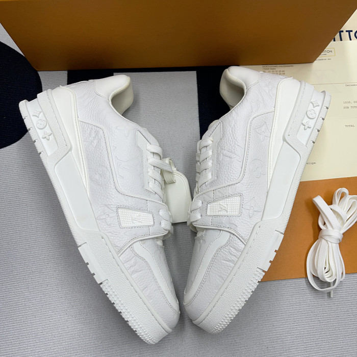 l0vt sneakers