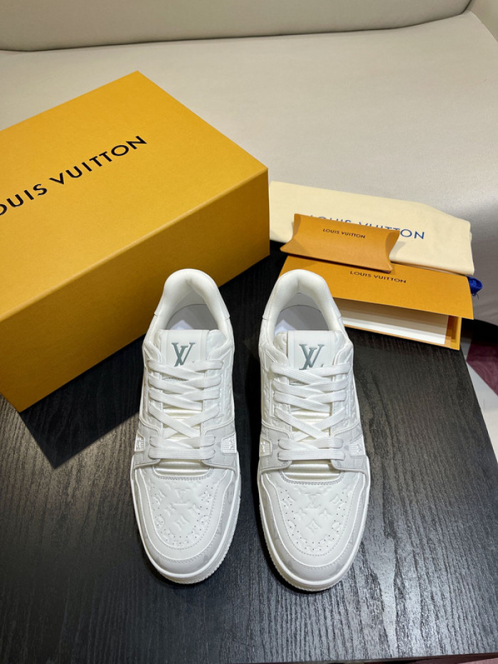 l0vt sneakers