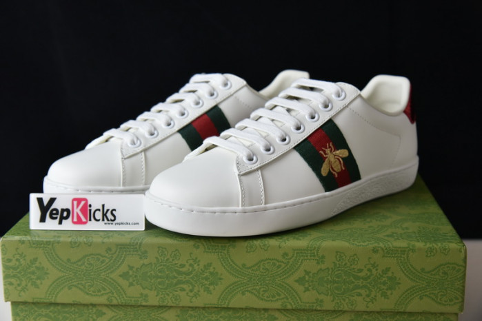 g*u*i ace embroidered low-top sneaker e2274