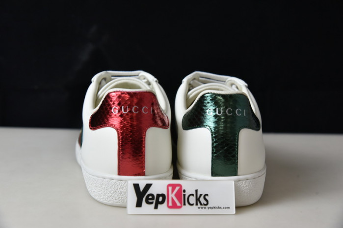 g*u*i ace embroidered low-top sneaker e2274