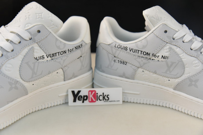 l0vt sneakers