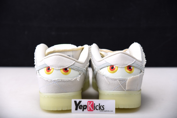 nike sb dunk low mummy dm0774-111