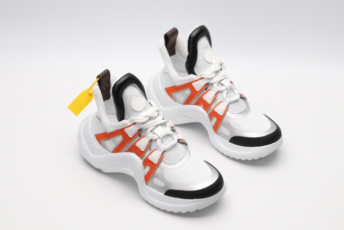 l0vt sneakers