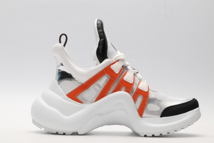 l0vt sneakers