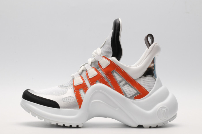 l0vt sneakers