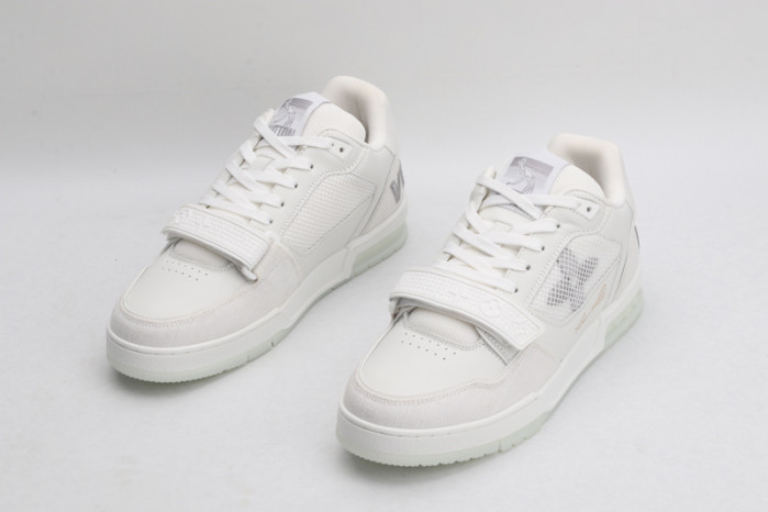l0vt sneakers