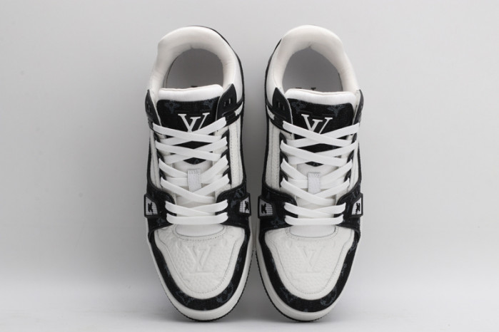 l0vt sneakers