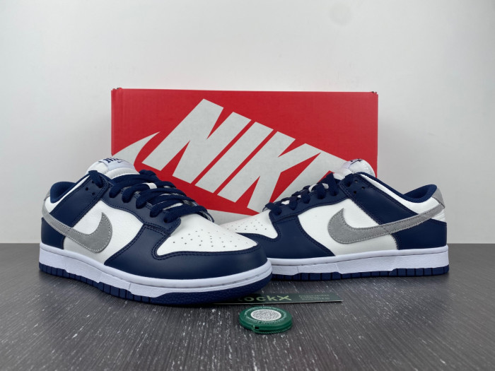 nike dunk low summit white midnight navy fd9749-400