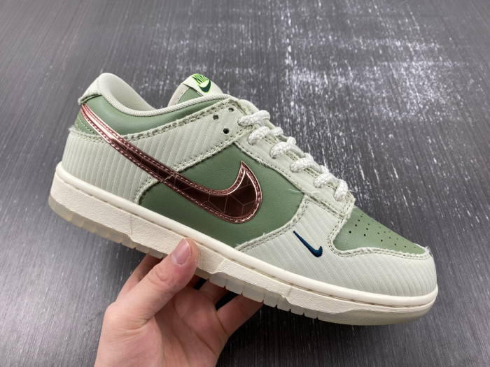kyler murray x nike dunk low “be 1 of one” fq0269-001