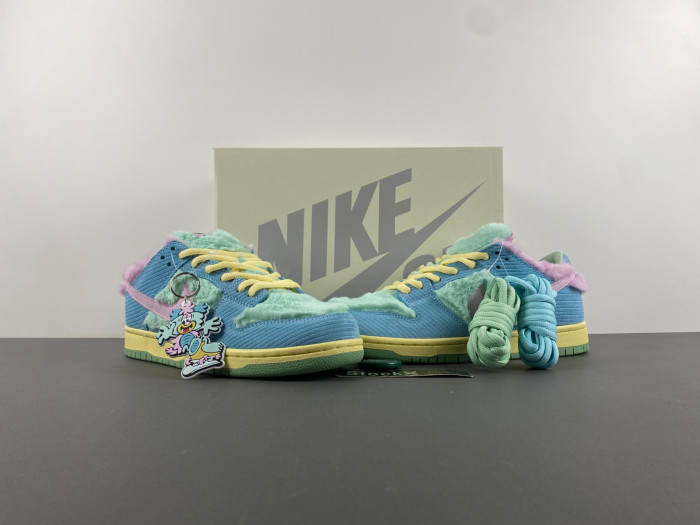 verdy x nike sb dunk low “visty”