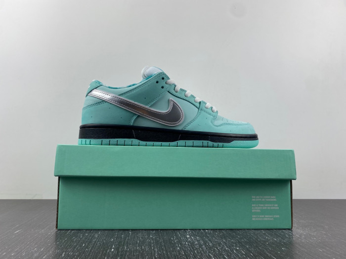 nike sb dunk low bv1310-402