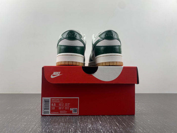 nike dunk low lx wmns “green ostrich” fj2260-002