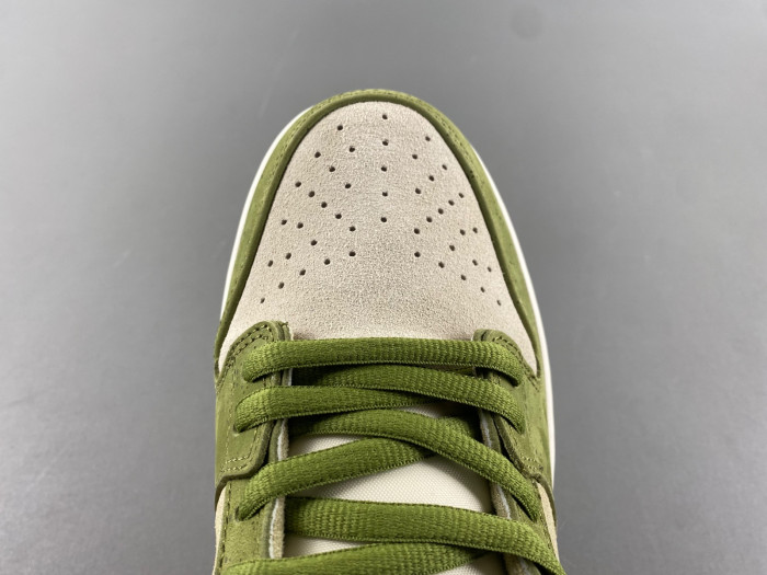 Yuto Horigome x Nike SB Dunk Low HF8022-300