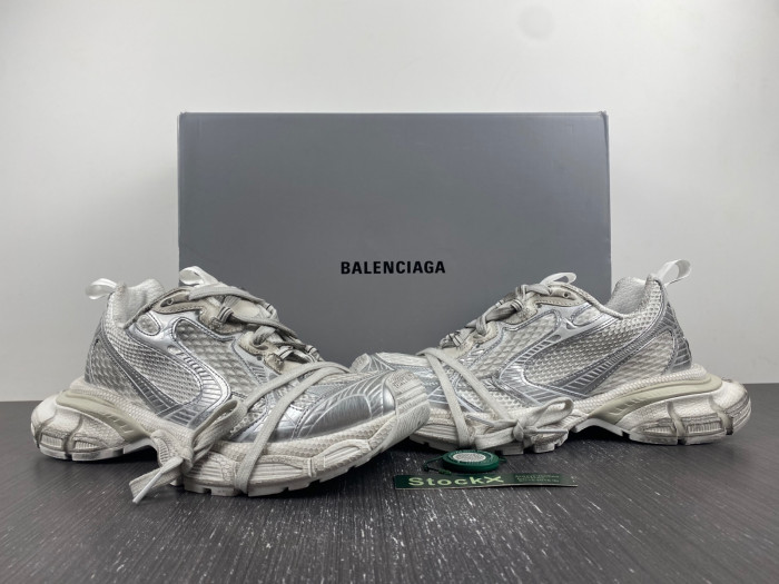 Ba*len*cia*ga 3XL SNEAKER W3XL2 0101