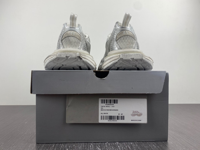 Ba*len*cia*ga 3XL SNEAKER W3XL2 0101