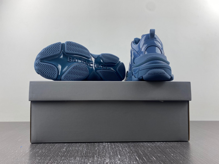 Ba*len*cia*ga Triple S SNEAKER W2PAA 4000