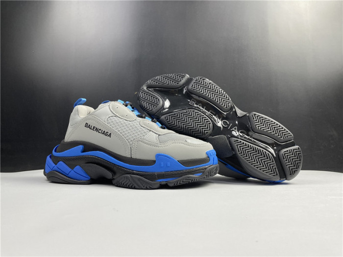 Ba*len*cia*ga triple s sneaker w06n1 9018