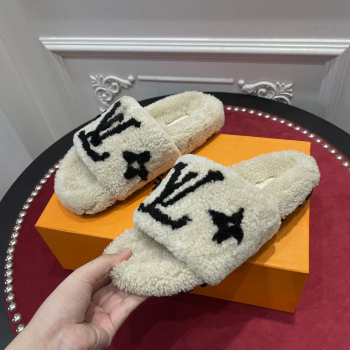 l0vt sneakers