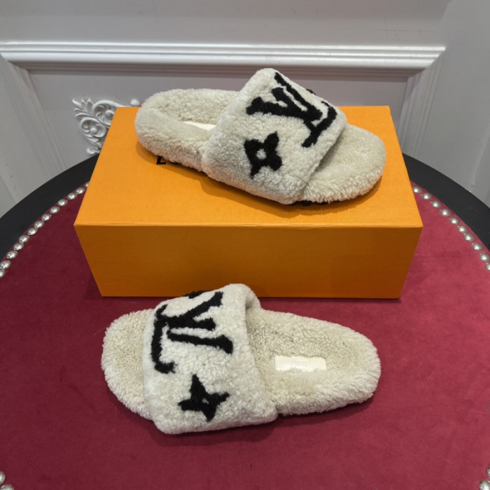 l0vt sneakers