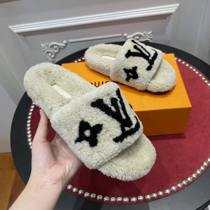 l0vt sneakers