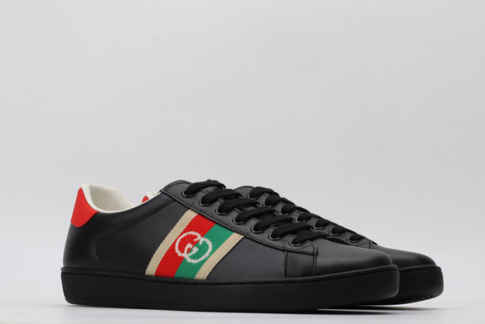 g*u*i ace embroidered low-top sneaker e2322