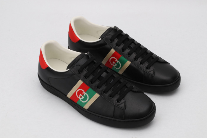 g*u*i ace embroidered low-top sneaker e2322
