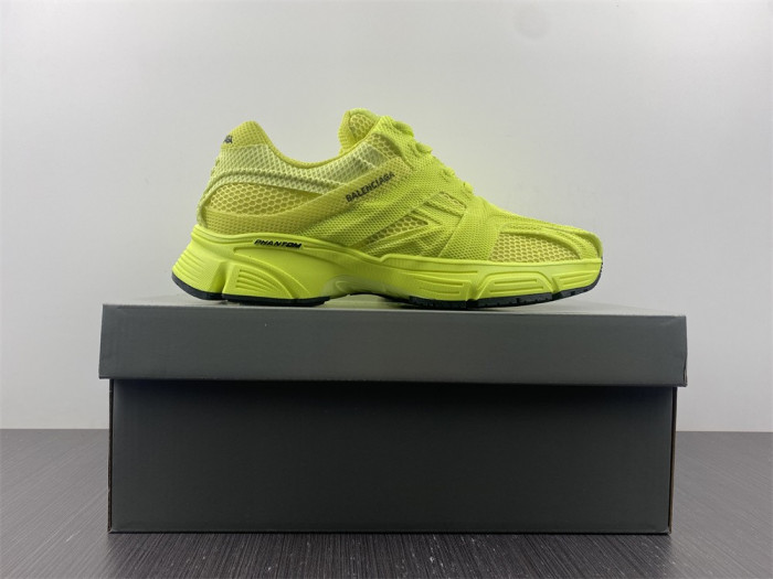Ba*len*cia*ga Phantom Yellow W2E93 3310