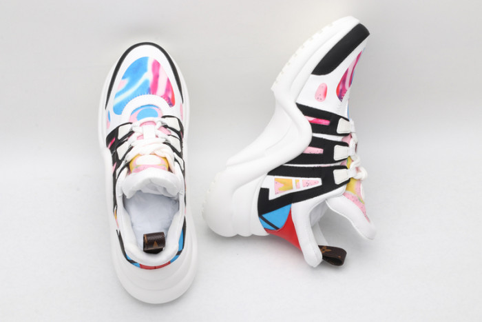l0vt sneakers