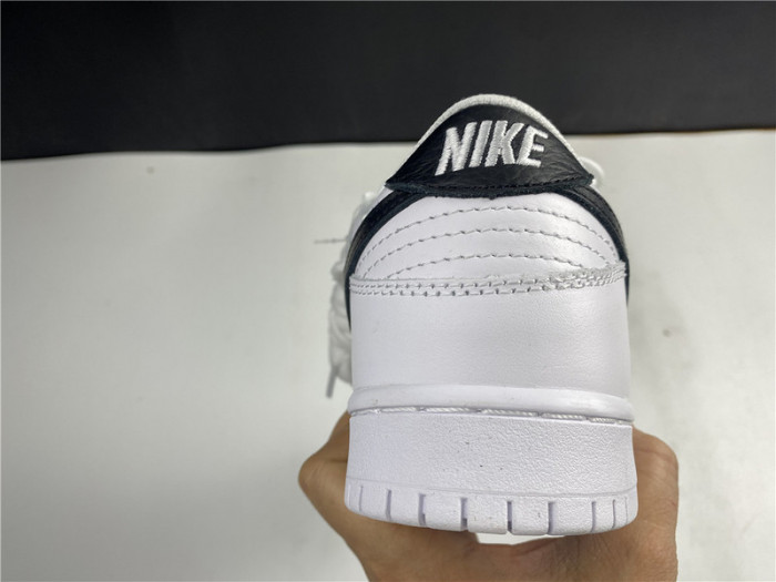 Nike Dunk SB Low “Yin Yang