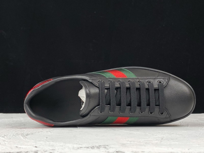 g*u*i ace embroidered low-top sneaker e2271