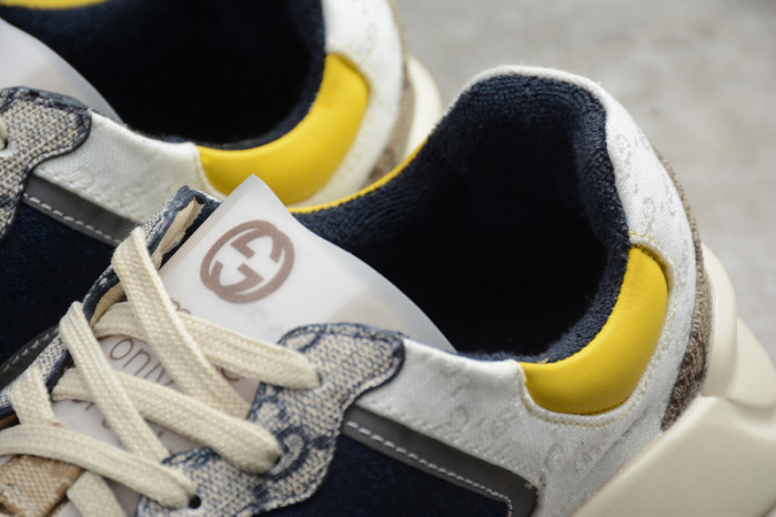 G*u*i ACE EMBROIDERED LOW-TOP SNEAKER E2284