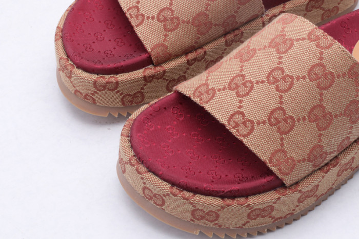 g*u*i sandals d06568