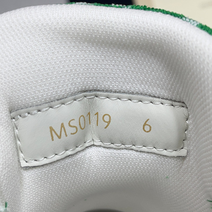 l0vt sneakers