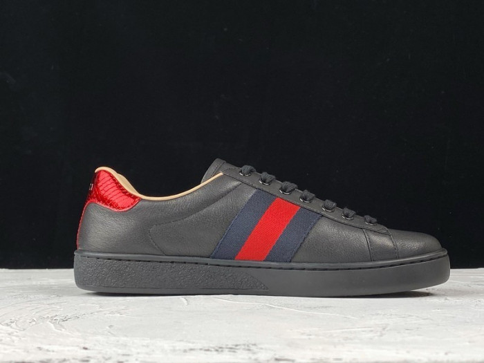g*u*i ace embroidered low-top sneaker e2272