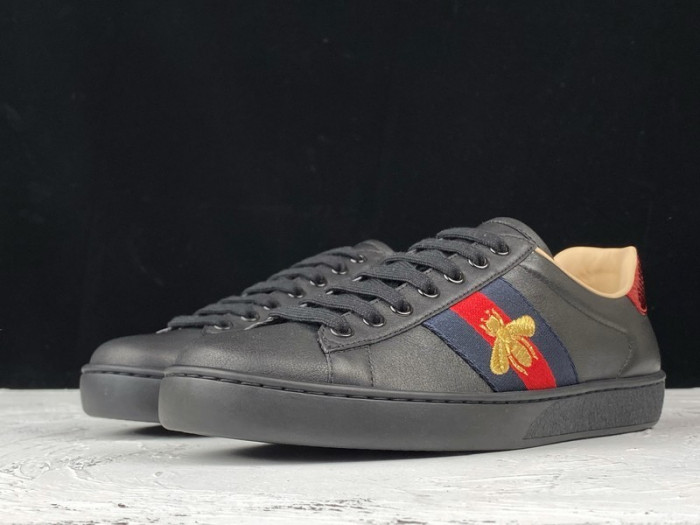 g*u*i ace embroidered low-top sneaker e2272