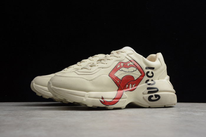 g*u*i ace embroidered low-top sneaker e2279