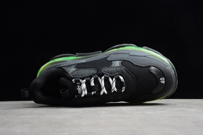 Ba*len*cia*ga triple s sneaker w09o5 7419