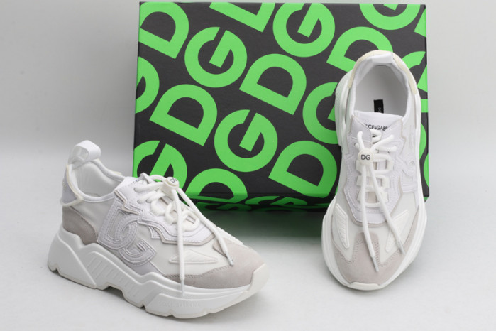 d&g sneakaer d008