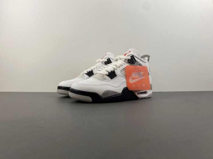 Air Jordan 4 "White Cement" 2025 FV5029-100