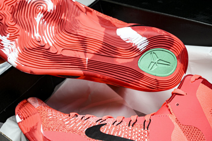 Nike Kobe 9 Protro Christmas - FZ7335-600